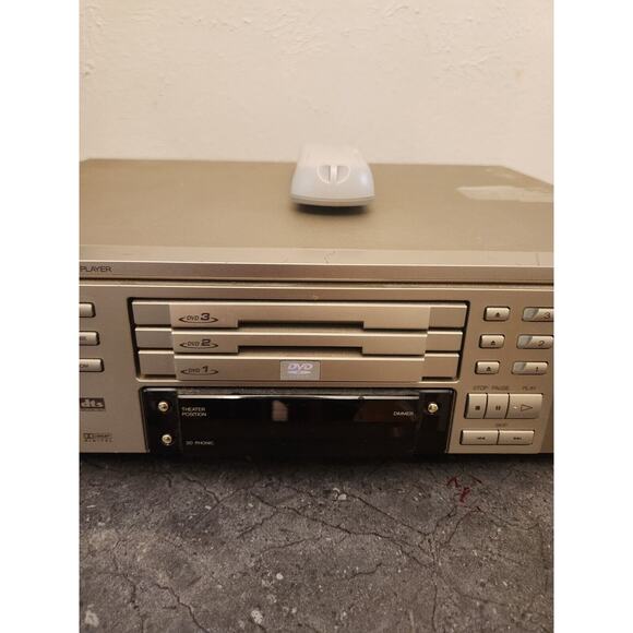JVC 3 DVD PLAYER‎ MODEL #XV-M567GD W/ Remote - Picture 5 of 16